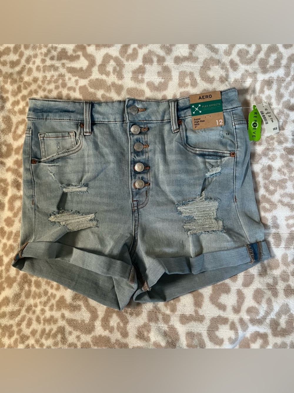 NWT Aeropostale Distressed Super HR Denim Button-Front Shorts, Size 12